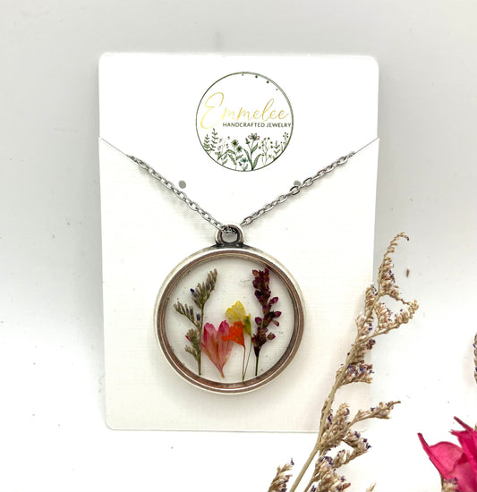 Multi flower necklace